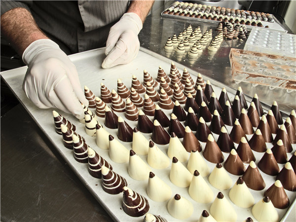 M豆巧克力世界&可口可樂主題店 -七彩巨石陣 - 奧特萊斯 - 洛杉磯